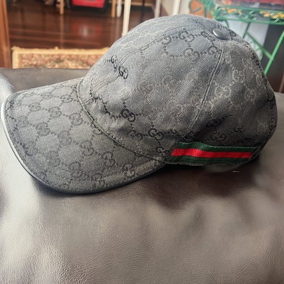 Gucci hat - Picture 1 of 4